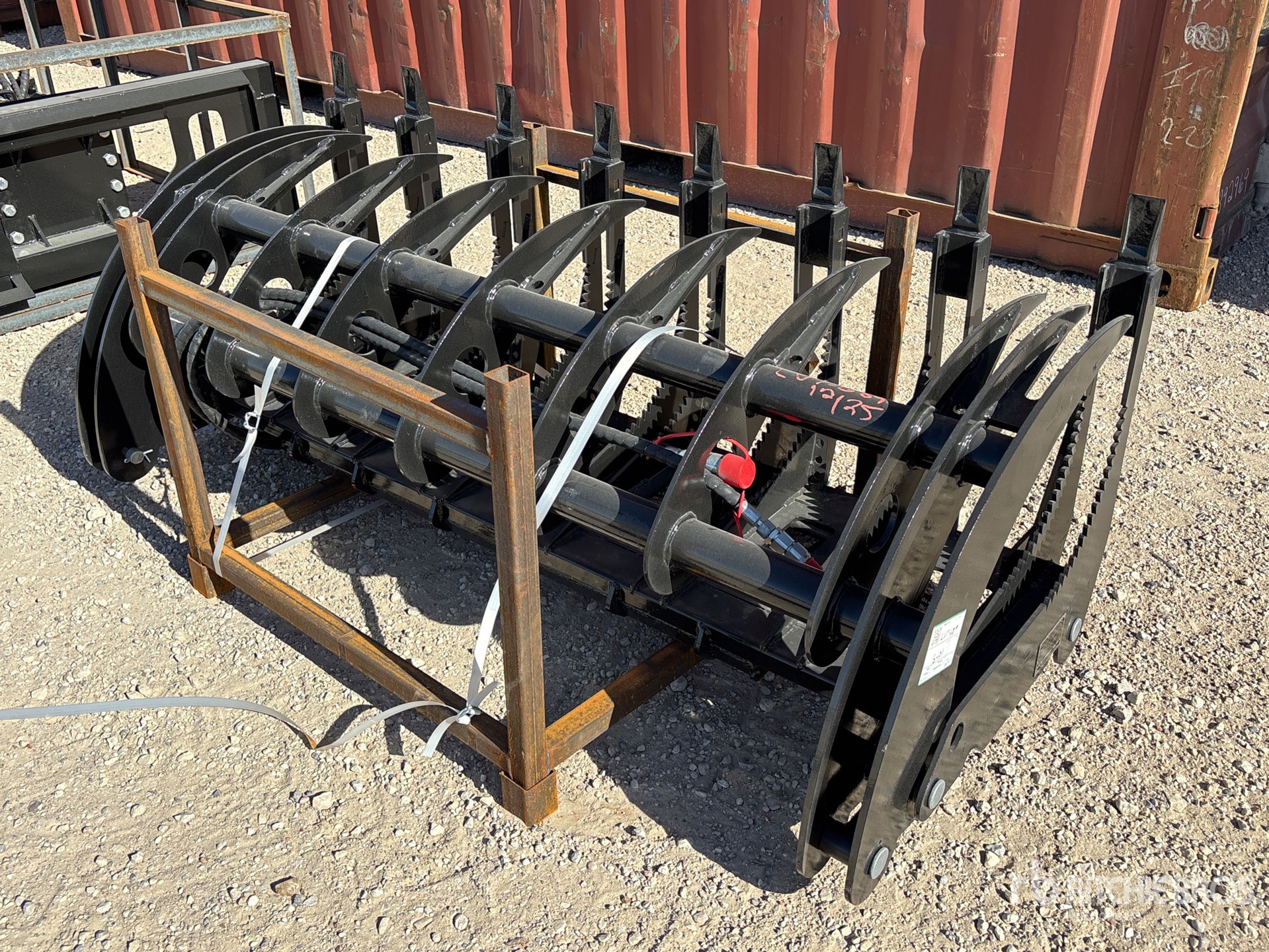 2025 GIYI GYCLG72C 72 in Root Garfio para minicargadora (Unused)