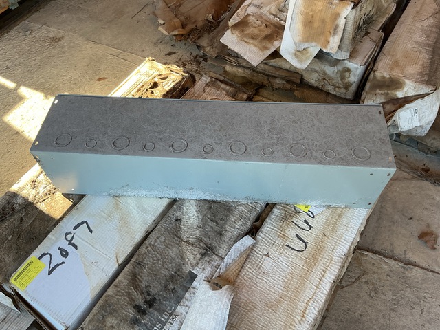 (2) 8 x 8 x 36 & (4) 8 x 8 x 24 Screw Cover Wireways