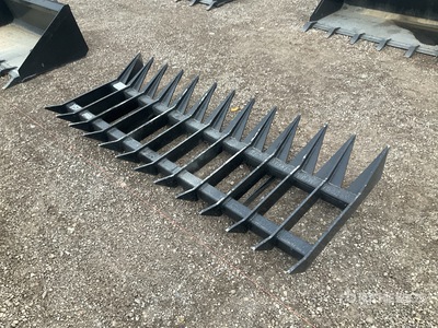 84 in Schranklader Ripper verticuteermachine (Unused)