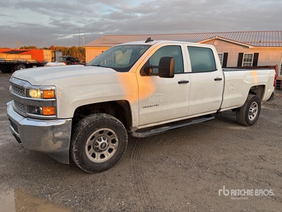 2019 Chevrolet Silverado 3500HD 4x4 Crew Cab Pickup