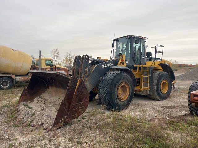 2012 John Deere 844K Wheel Loader