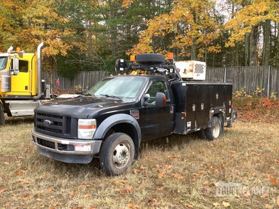 2008 Ford F-550 XL 4x2 شاحنة خدمة