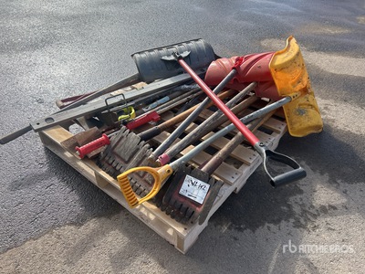 Quantity of Various Yard Tools Divers