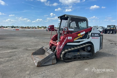 2020 Takeuchi TL8R-2 Two-Speed Compacte Schranklader