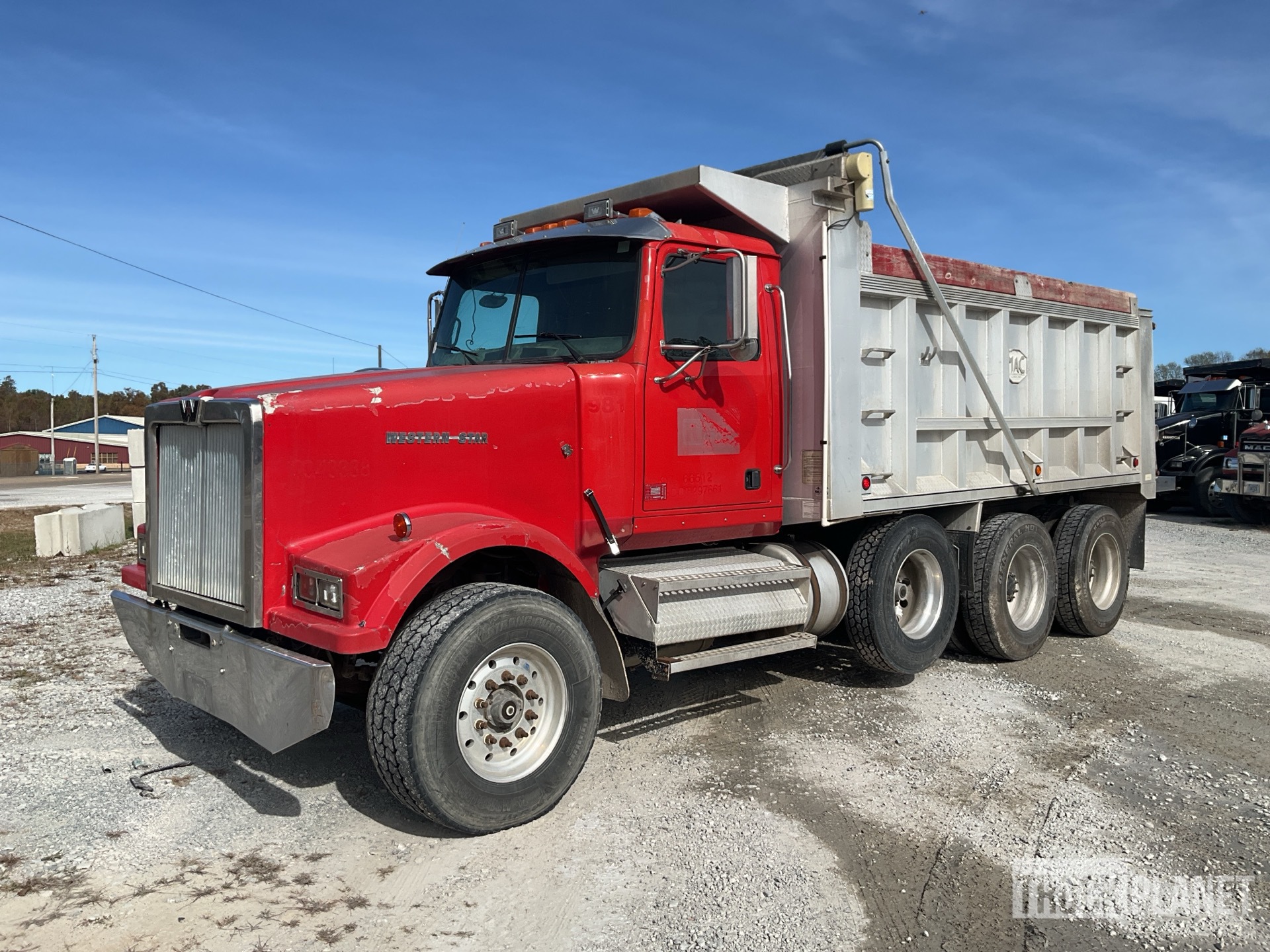 6738dc71-6eef-432f-ba0e-