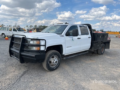 2015 Chevrolet Silverado 3500HD 4x4 Crew Cab Pritsche-Lkw
