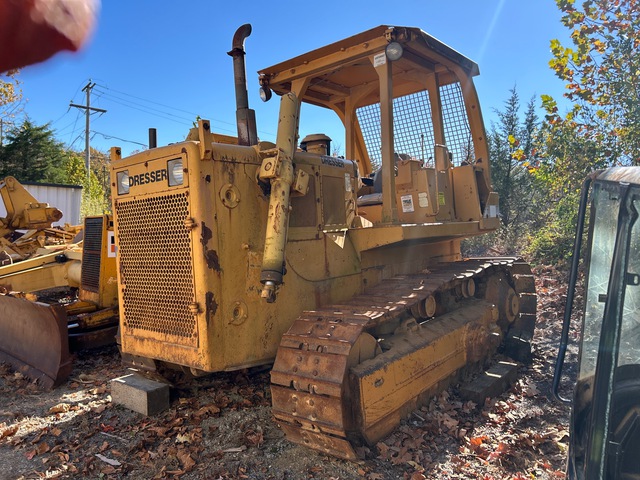 1988 Dresser TD15E Crawler Dozer (Inoperable)
