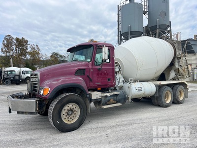 2005 Mack CV713 6x4 Betonomieszarka