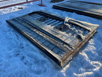 TMG MG16 16 ft Wrought Iron Bi-Parting Driveway Gate (Unused)