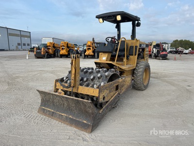 2006 Cat CP-323C Rullo vibrante piedimontone