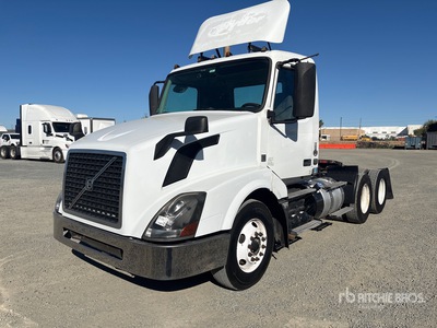 2016 Volvo VNL300 6x4 T/A Day Cab Truck Tractor