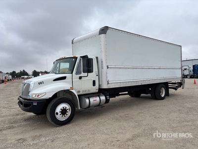 2017 International 4300 4x2 Van Truck