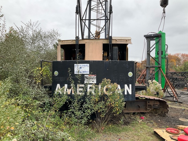 1972 American 5299 50 ton Lattice-Boom Crawler Crane