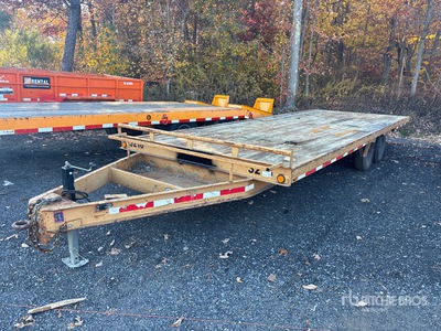 2002 Hudson HSE18 18 ft T/A مقطورة معدات