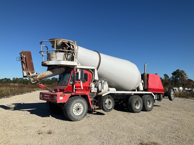 2003 Oshkosh 10x6 Front Discharge Mixer Truck 2003 Oshkosh 10x6 Front Discharge Mixer Truck