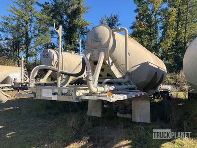 2007 Trail King T/A Remorque à vrac pneumatique