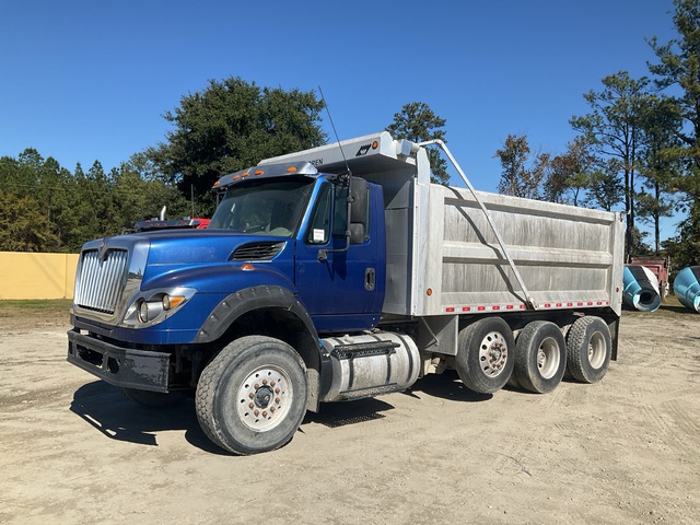 2016 International 7600 8x4 Tri/A Dump Truck