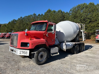 2007 International Paystar 6x4 Betoniera