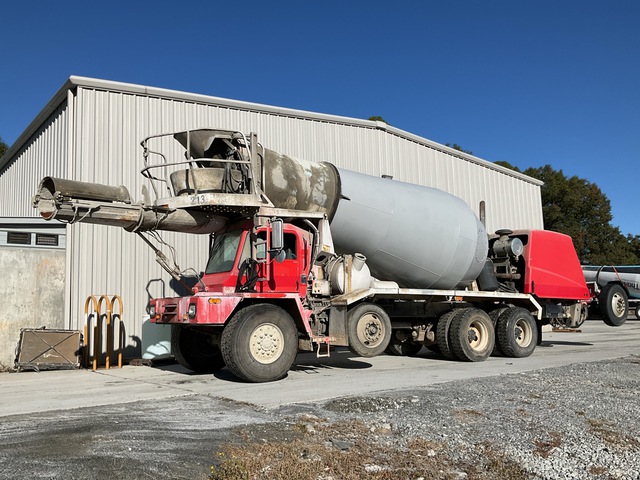 2007 Oshkosh S-2146 10x6 Front Discharge Mixer Truck 2007 Oshkosh S-2146 10x6 Front Discharge Mixer Truck