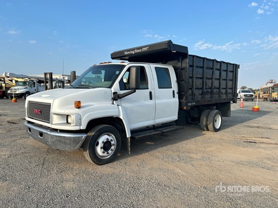 2004 GMC C5500 4x2 Crew Cab Dump Truck