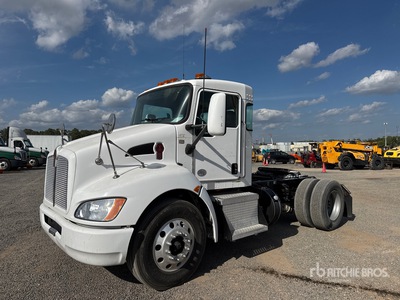 2015 Kenworth T370 4x2 Day Cab Truck Tractor