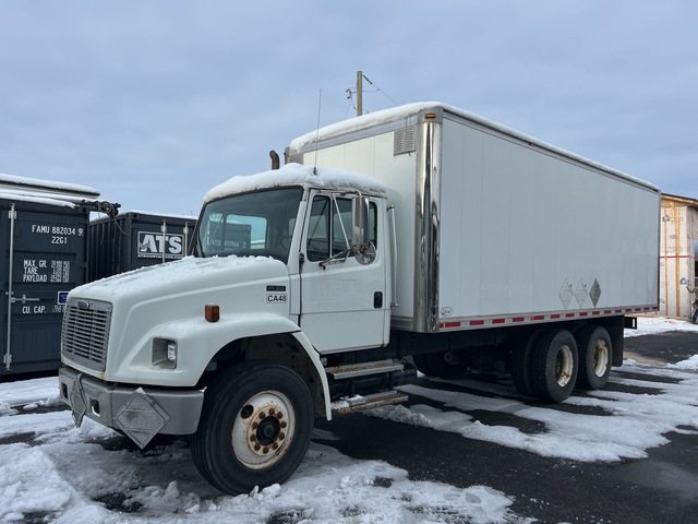 1995 Freightliner FL 80 6x4 Van Truck 1995 Freightliner FL 80 6x4 Van Truck