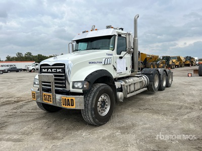 2016 Mack GU713 8x4 Tri/A Day Cab Truck Tractor