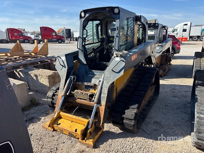 2016 John Deere 333E Two-Speed لودر بجنزير