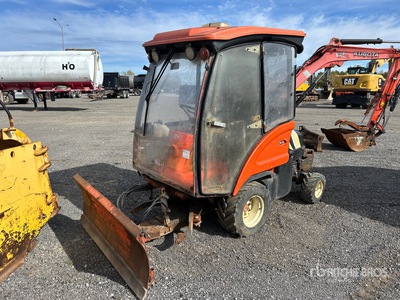 Kubota 3680 Quitanieves de aceras (Inoperable)