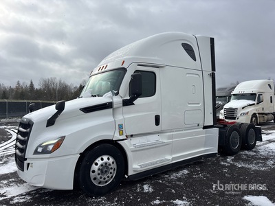 2020 Freightliner Cascadia 126 6x4 Tracteur Routier Couchette