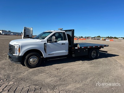 2023 Ford F-350 XL 4x2 Flatbed Truck