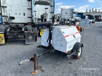 2006 Magnum MLT4060MMH 6 kW Torre faro