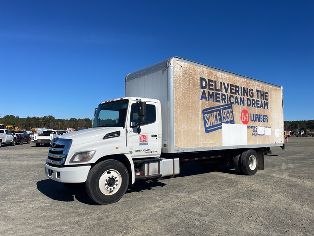 2016 Hino 268 4x2 Curtain Side Truck