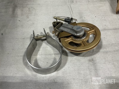 (3) Rotair 70700-20304-044 Pulley Positioners
