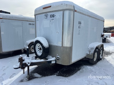 2001 Cargo Express 12 ft T/A Enclosed Trailer