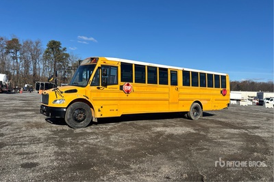 2011 Freightliner B2 4x2 72-Seat School حافلة