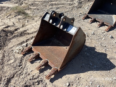2022 Volvo 24 in Digging Excavator Bucket