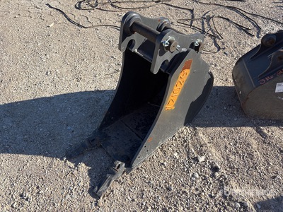 2023 Volvo 12 in Digging Excavator Bucket