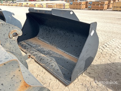 JCB 100 in 2.6 cyd Q/C General Purpose Wheel Loader Bucket