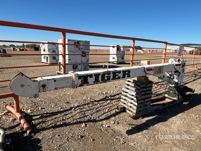 1995 Tiger Truck Mounted Boom