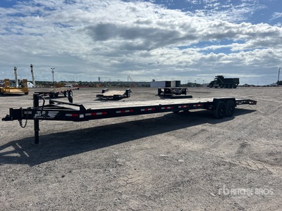 2024 Down to Earth DTE8236WCH7B 36 ft T/A Equipment Trailer