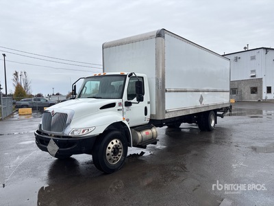 2020 International MV607 4x2 Van Truck
