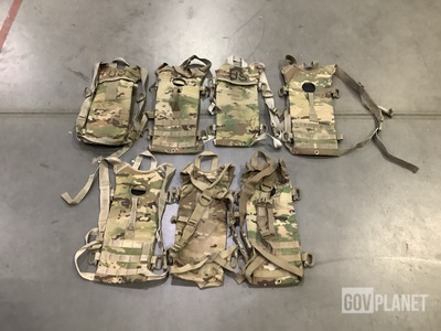 (273) Hydration System Carriers