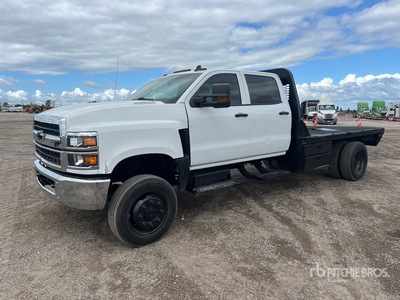2021 Chevrolet GM515 4x4 Crew Cab 平台トラック