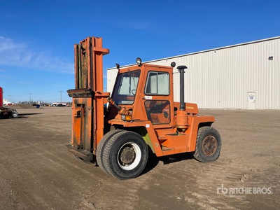 Clark 13950 13950 lb 4x2 Rough Terrain Forklift