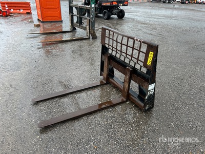 2022 Cat 48 in Skid Steer Forks