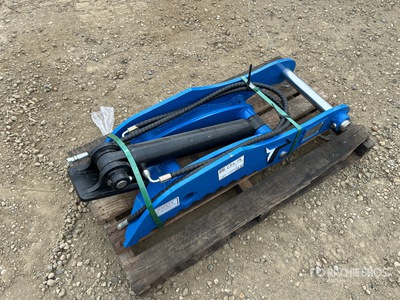 Taurox Hydraulic Excavator Thumb - Fits 5-6 Ton Mini Excavator (Unused)