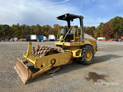 2005 Cat CP-433E Smooth Drum Compactor