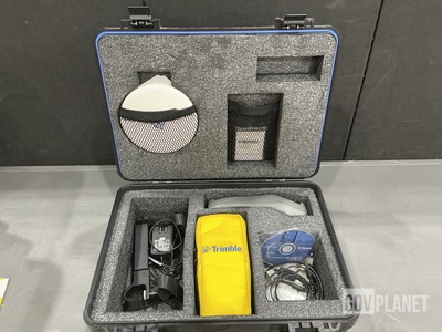 Trimble Geo XH 2005 Series Geographic Information Data Collector