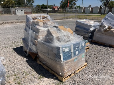 Lote de Refacciones para Camion / Truck Spare Parts ملحقات الشاحنات